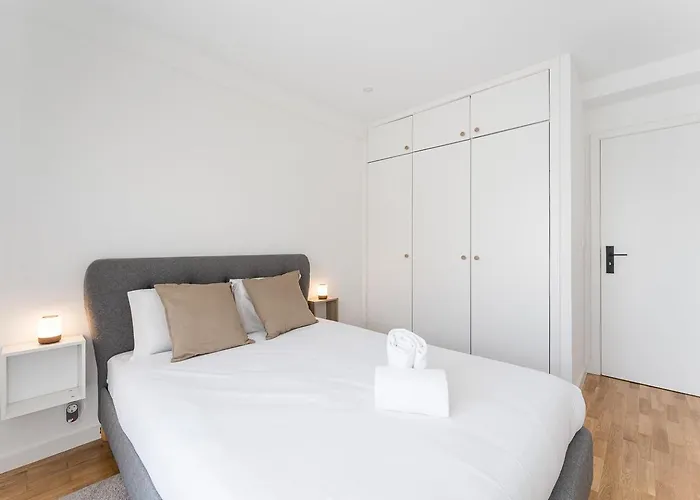 Guestready - White Stripes Near Casa Da Musica דירה פורטו