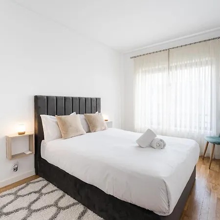 Guestready - White Stripes Near Casa Da Musica * Porto