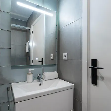 Guestready - White Stripes Near Casa Da Musica Apartamento Oporto